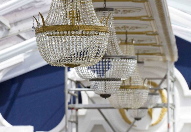 Chandelierrental RCTS