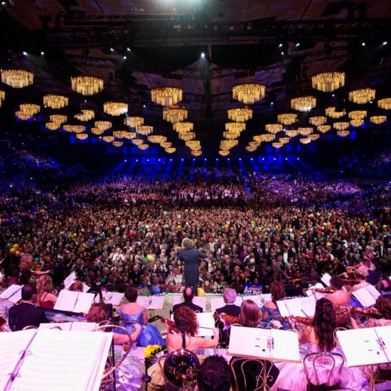 Chandelier Rental Andre Rieu Word Stadium Tour1